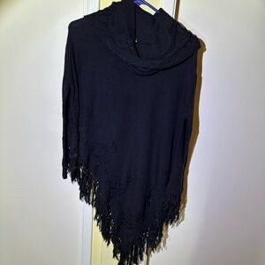 Free People sweater/poncho. Super cute style!